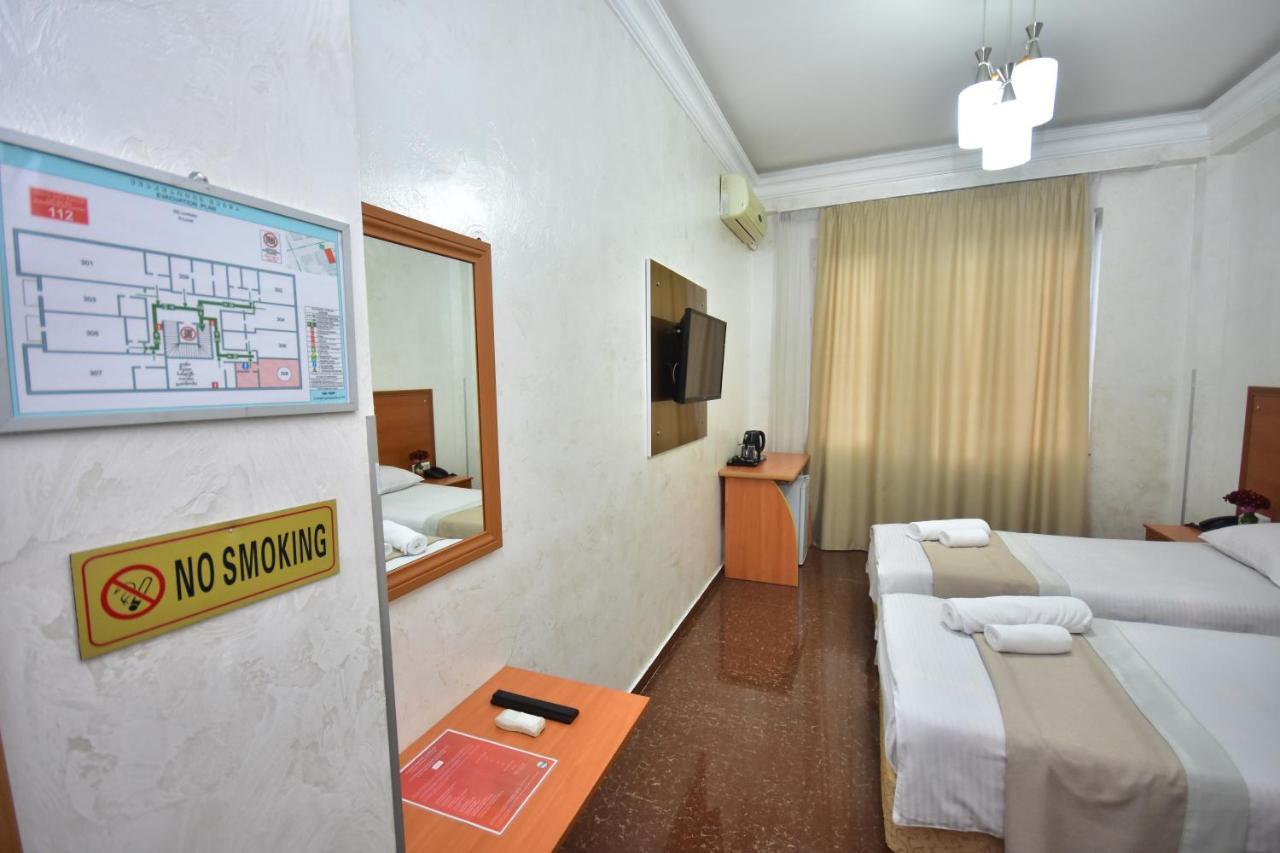 Hotel Chao Batoemi Buitenkant foto